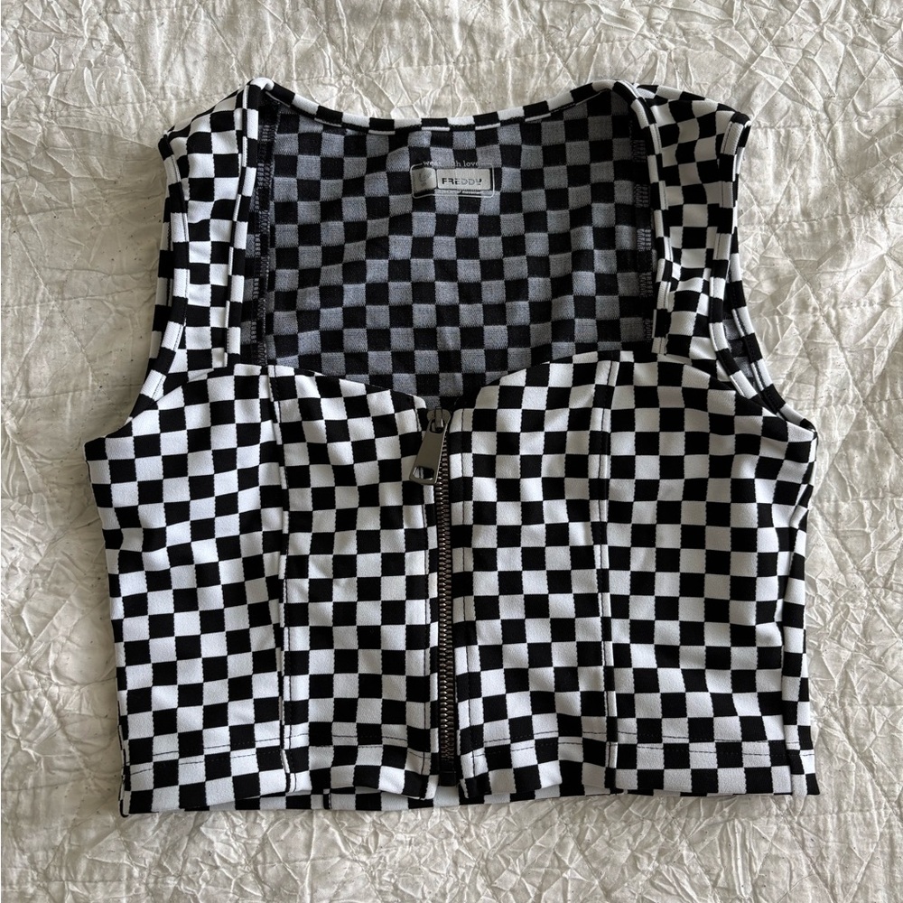 Freddy Black and White Graphic Crop Tank Top